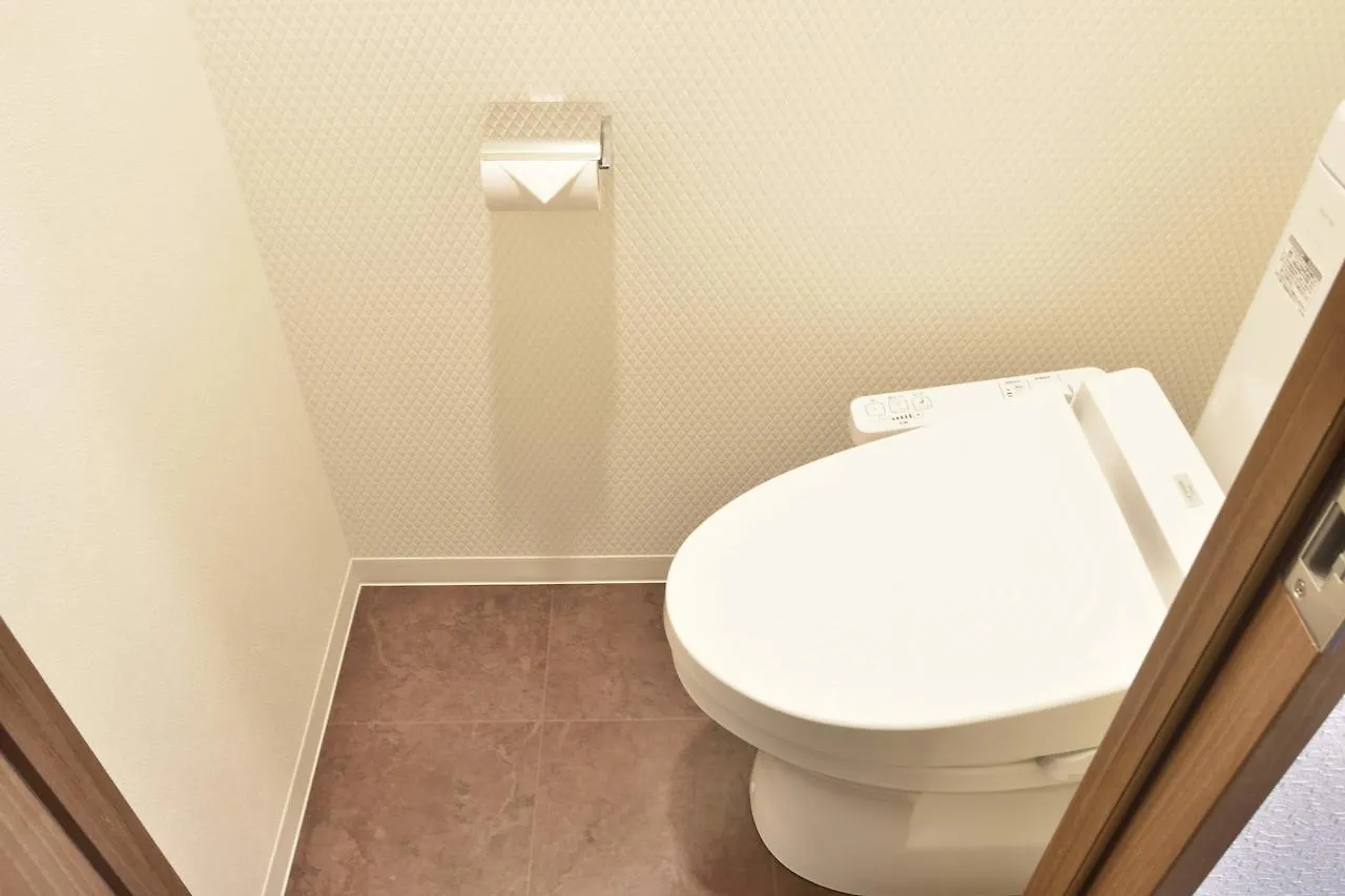 Hr Front Regal Namba West Apartment Osaka 0*,