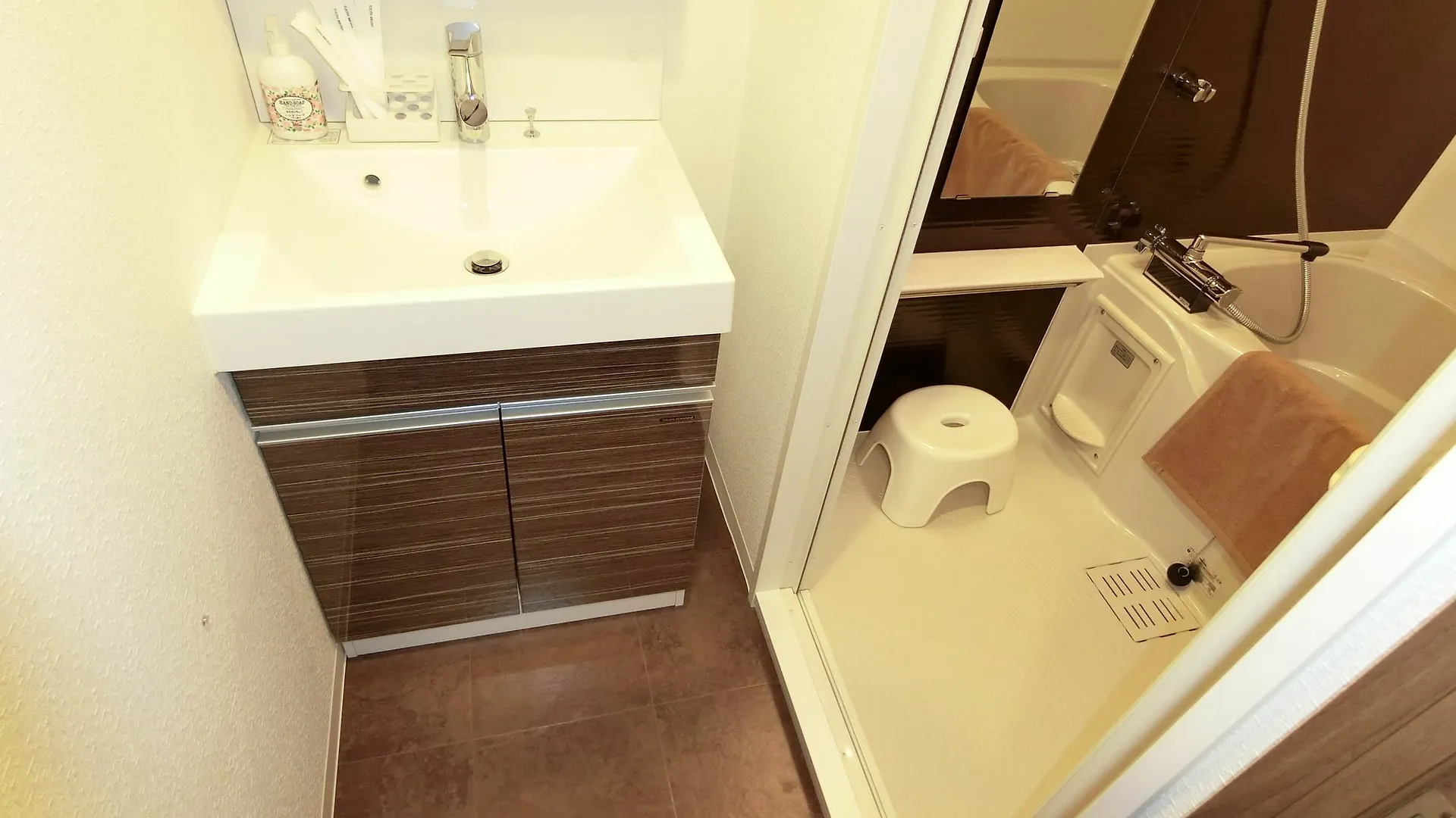 Hr Front Regal Namba West Apartment Osaka